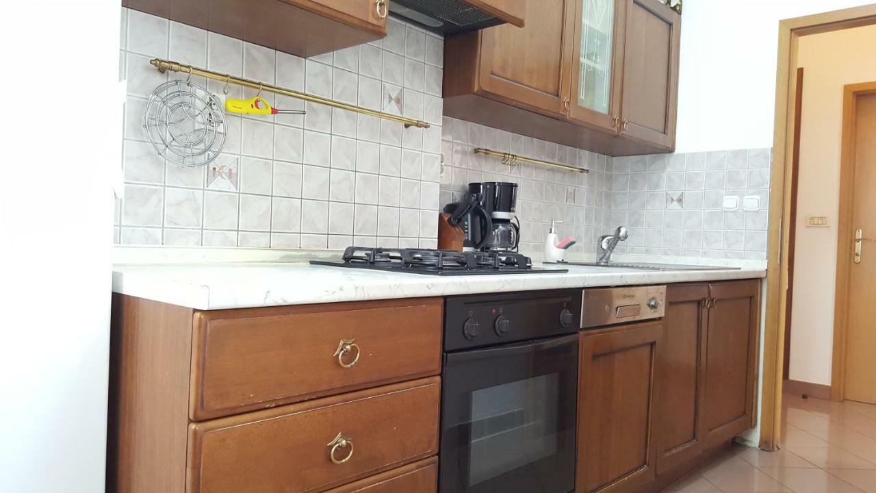 Centar Old Town, With Free Private Parking Apartment Pula Bagian luar foto